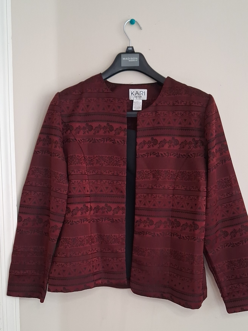 Women's 2 Pc Burgundy Patterned Open Front Jacket